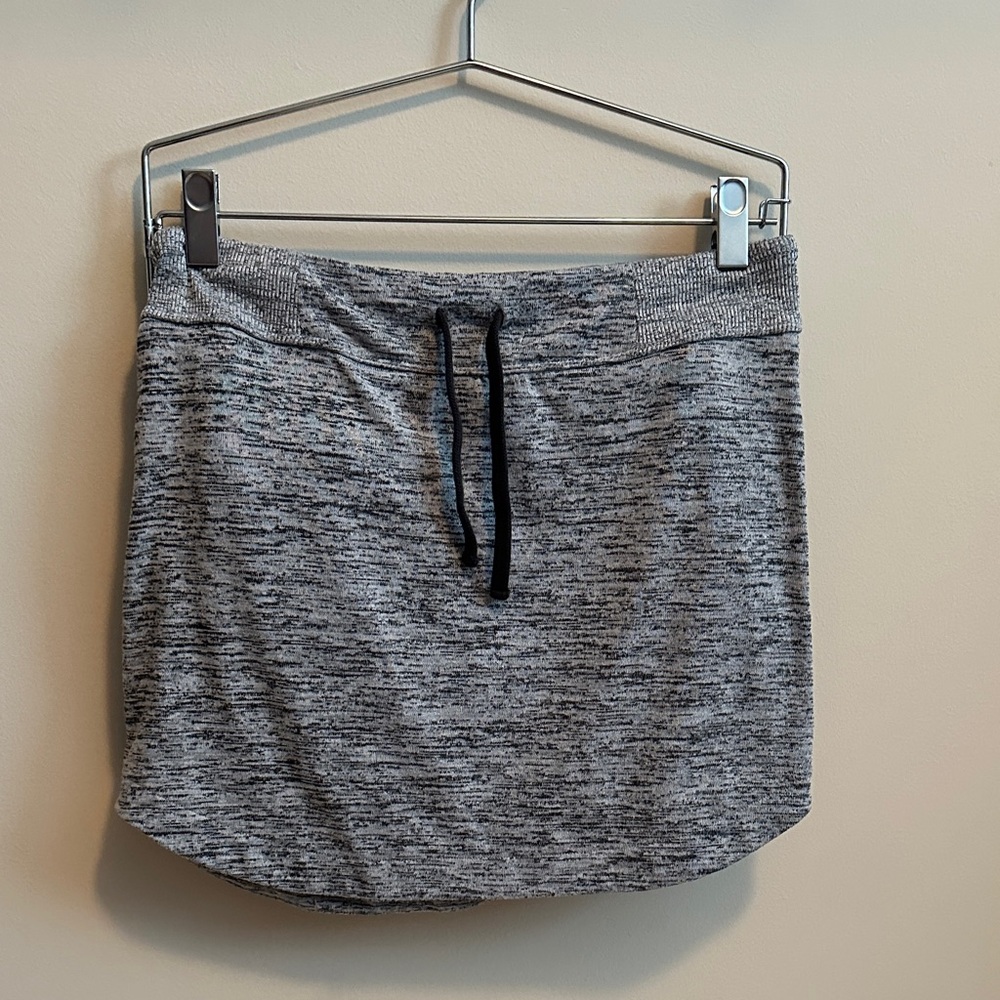 Athleta Heather Gray Knit Skirt